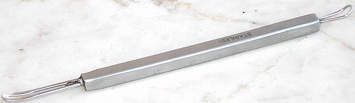 Cuticle Pusher and Scrapper Combo